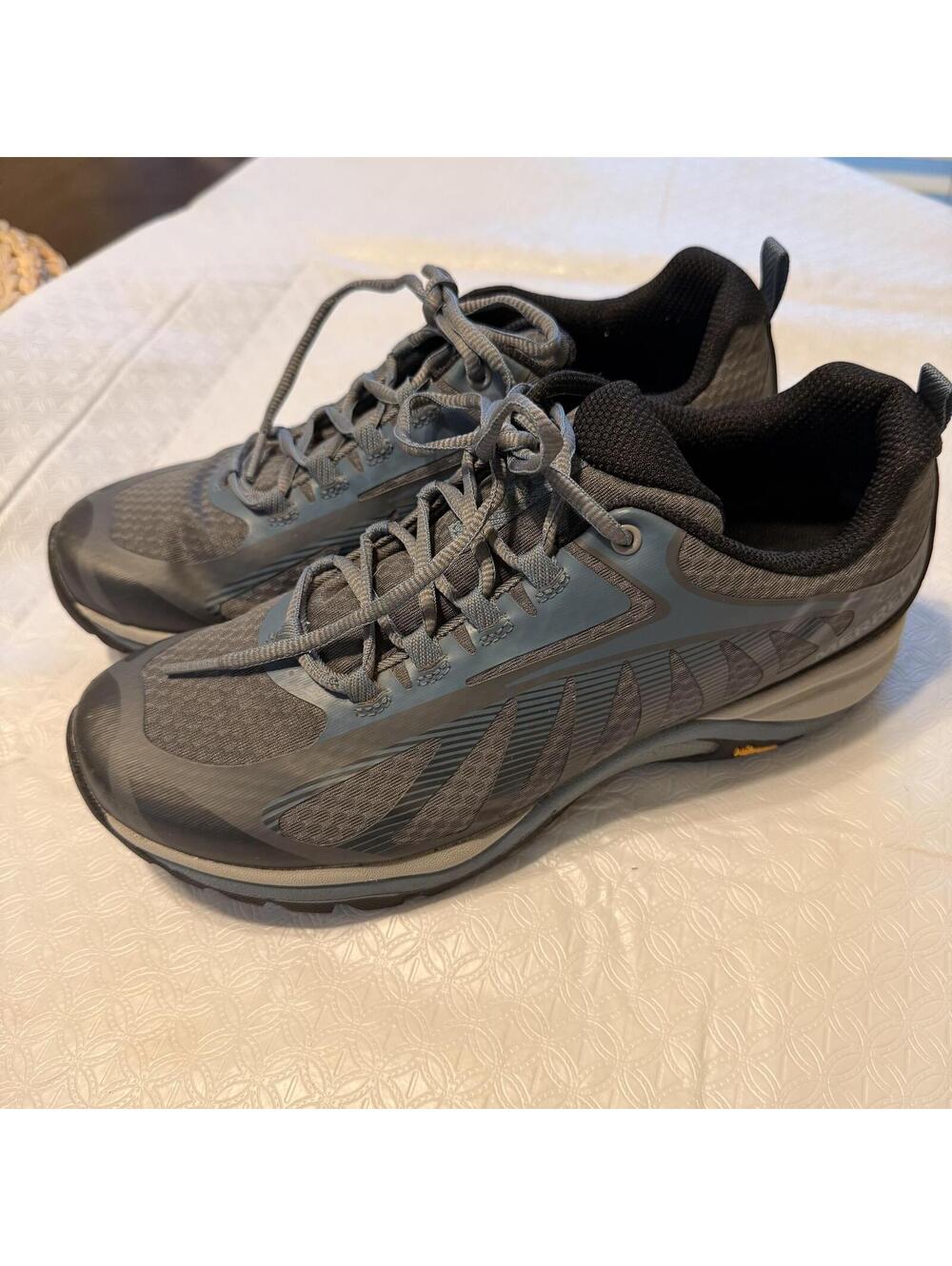 Women's Merrell Athletic Shoes Size 9.5